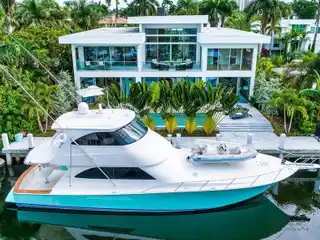 Chic New Construction on Deep Water