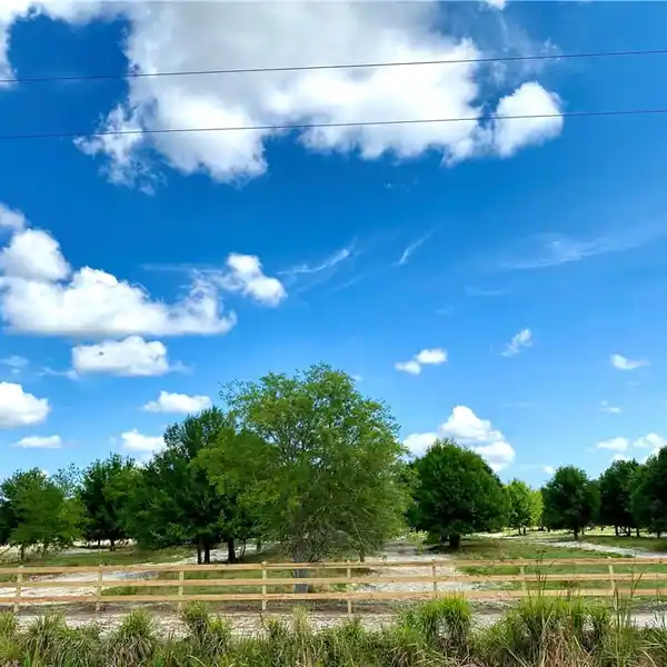 33-ACRE POTENTIAL PRIVATE PARADISE