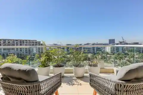 Modern Apartment in Kylemore at the Waterfront Marina