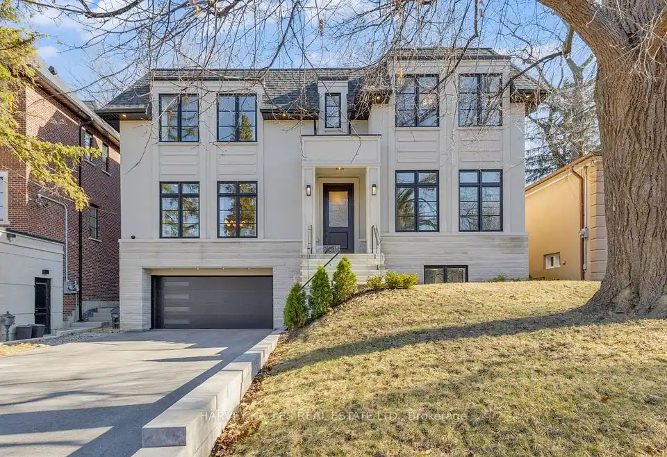 A Sanctuary of Modern Luxury and Design