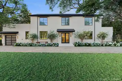 Sprawling Home on a Private Half-acre for Rent