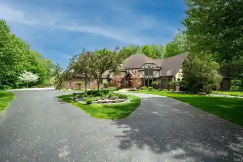 Secluded 37-acre Country Estate