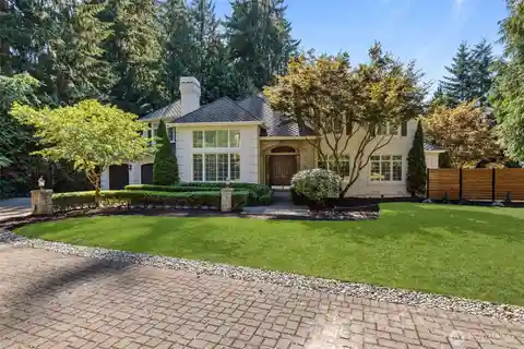 Luxury Estate in the Coveted Hollywood Hill Area