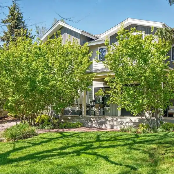 BEAUTIFULLY DESIGNED HOME IN BELOVED NEWLANDS