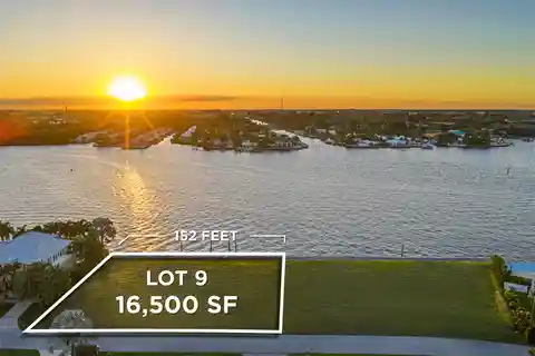 Oversized Intracoastal Lot Ready for Personal Touch