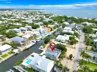 Beautiful Home on a Wide Canal