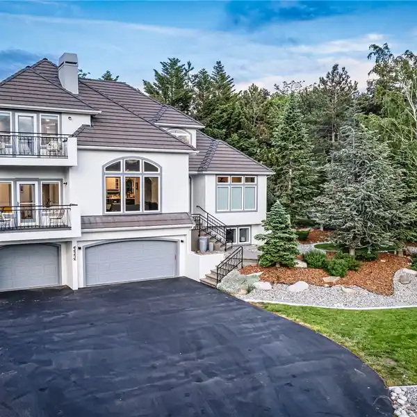 STUNNING SUNNYSLOPE HOME