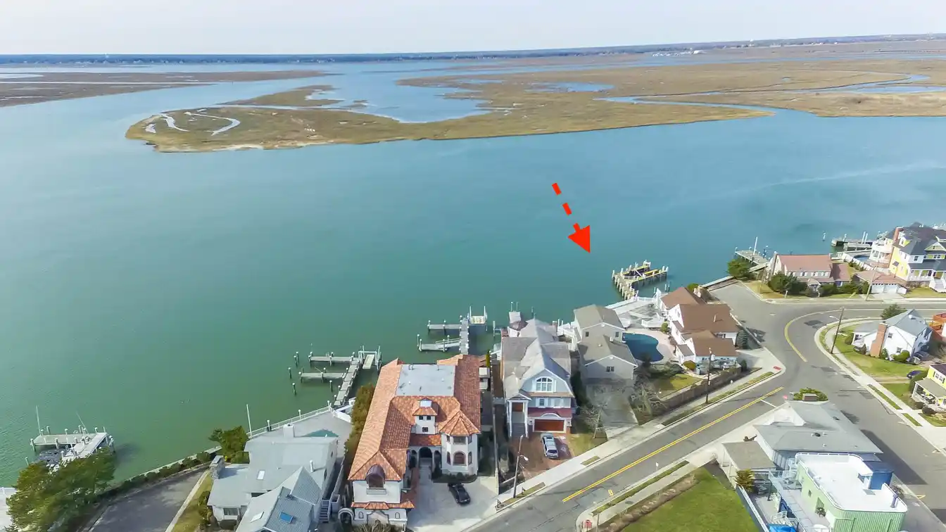 Unique Bay-front Opportunity