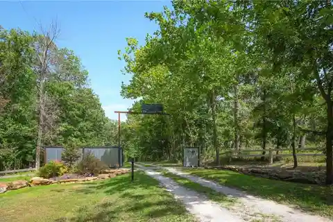 50 Blufftop Acres