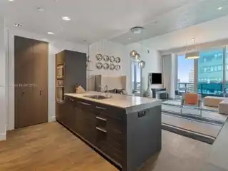 Unique Residence in the Heart of Downtown Miami