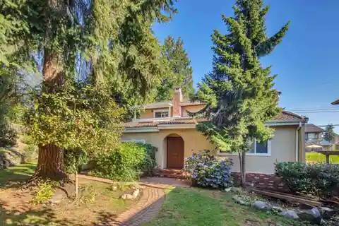 Three-level Home in the Heart of Arbutus Ridge