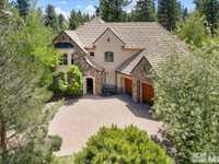 EXQUISITE HOME IN ONE OF THE BEST LOCATIONS IN MONTREUX