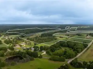Versatile 140 Acres