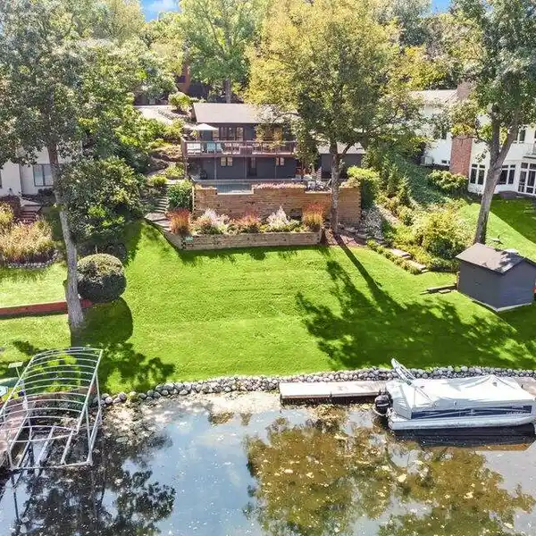 EXQUISITELY REMODELED LAKEFRONT RANCH