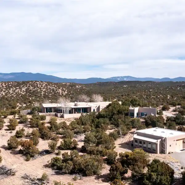STRIKING ESTATE ON 13.5 ACRES