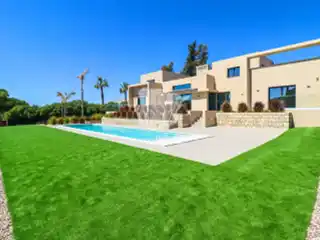 Excellent Villa in Lagoa