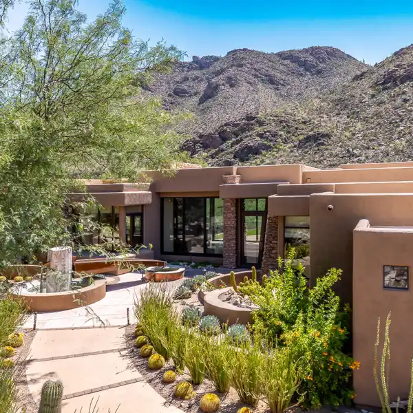 SPECTACULAR CUSTOM RESIDENCE IN CANYON PASS AT DOVE MOUNTAIN