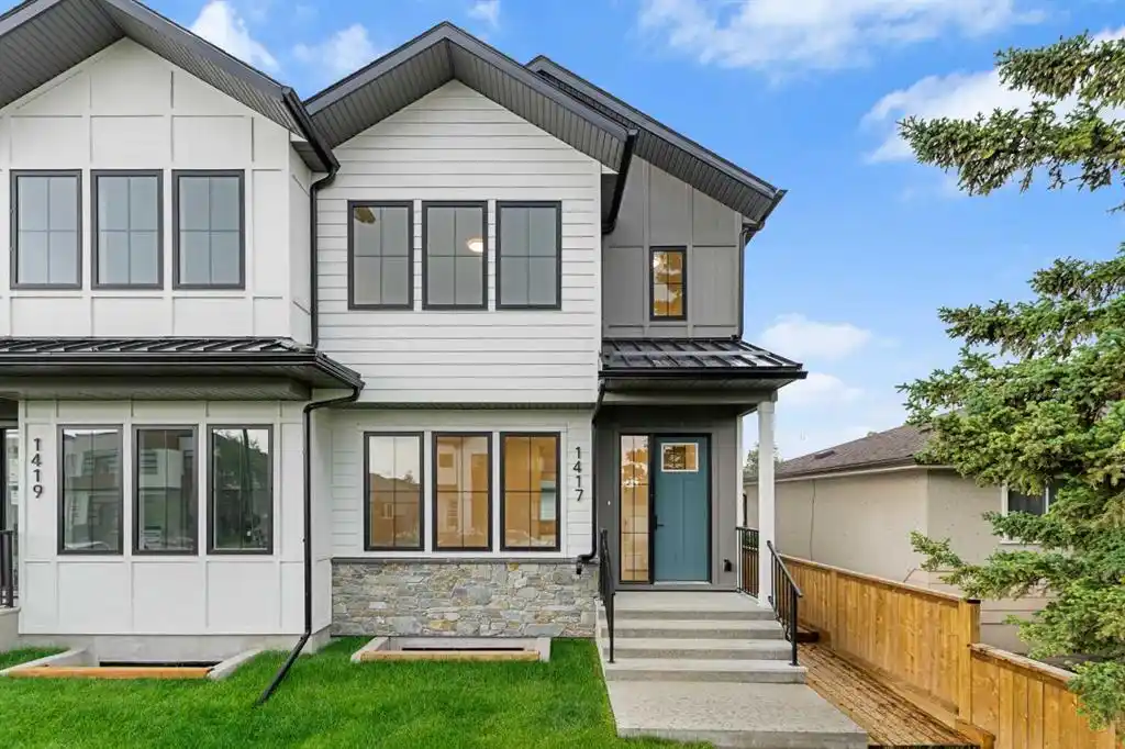 Brand New Bright and Modern Home