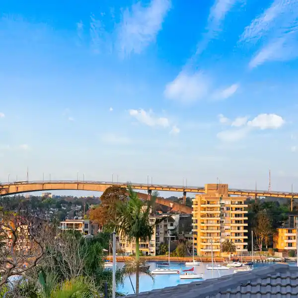 BLUE RIBBON REAL ESTATE IN AN EXCLUSIVE ENCLAVE