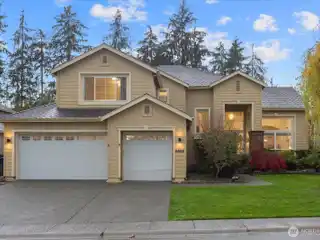 Bright Open Living with Private Greenbelt Views