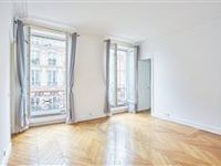 CHARMING BRIGHT APARTMENT IDEALLY LOCATED