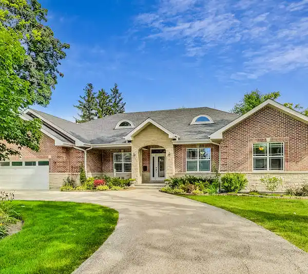 CUSTOM RANCH HOME ON A PRIME DOUBLE LOT