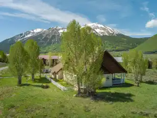 Gorgeous Home in Silver Sage