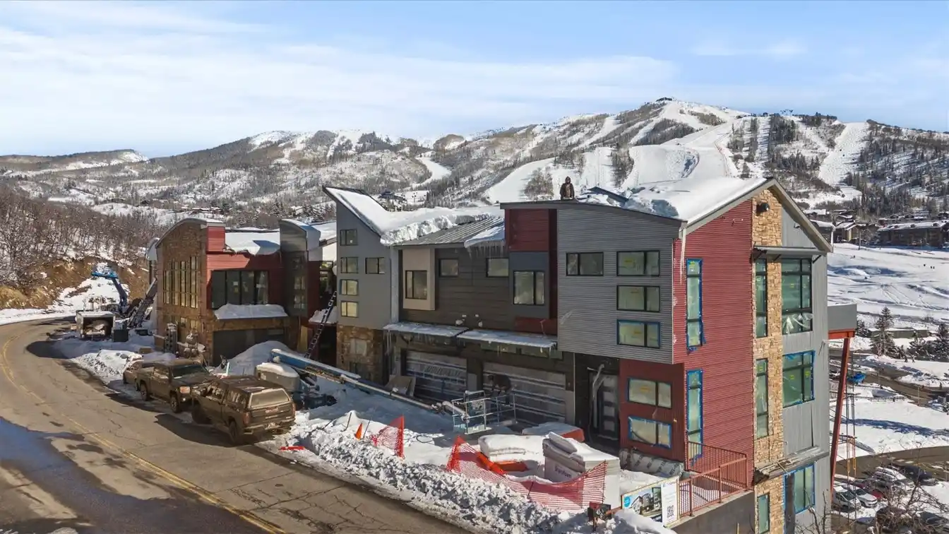 Crawford Square's Exclusive Slopeside Residence