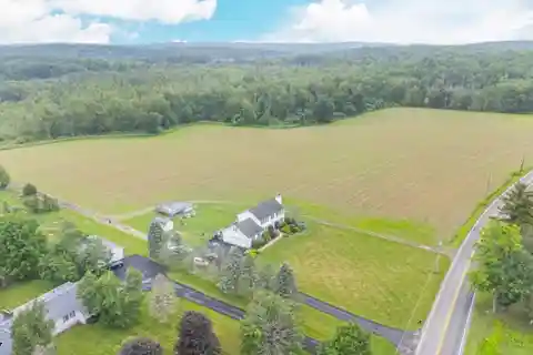 Colonial Charm on 20+ Farm-ready Acres