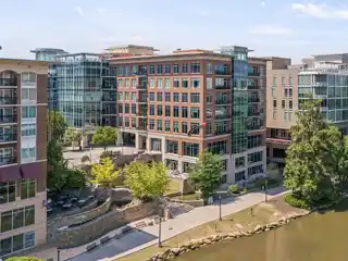 Breathtaking Condo Situated in the Heart of Downtown Greenville