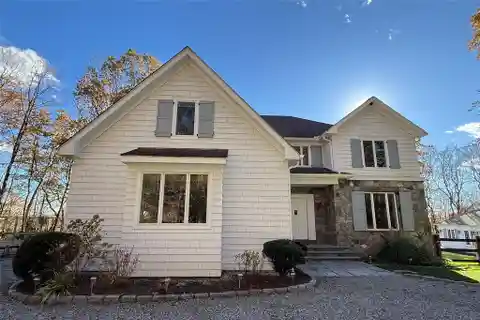 Private Colonial Estate with Pool and Guest House