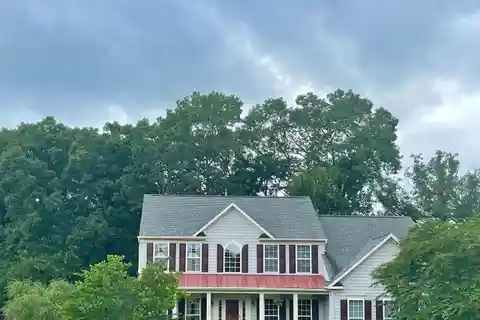 Heritage Farms Home Full of Upgrades