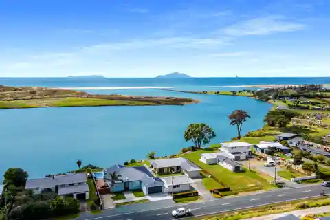 Captivating Coastal Sanctuary