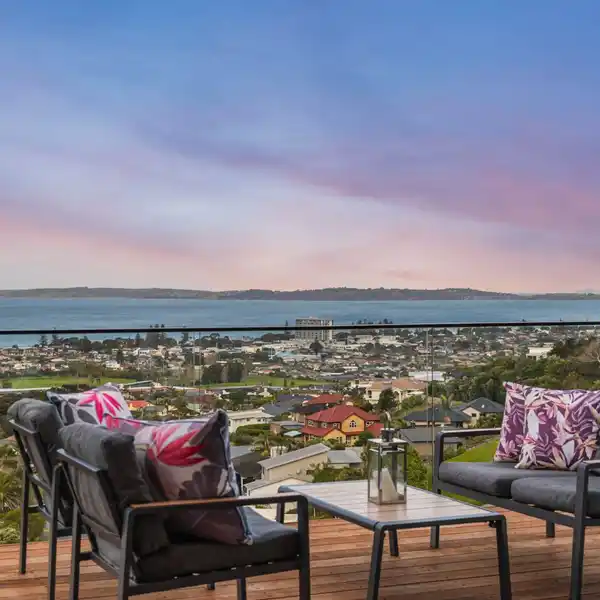 COMFORT AND LUXURY WITH BREATHTAKING VIEWS