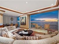 GORGEOUS OCEANFRONT UNIT IN DIAMOND HEAD APARTMENTS