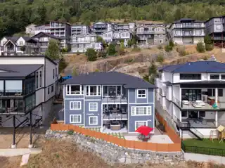 Showstopper in Carrington Estates