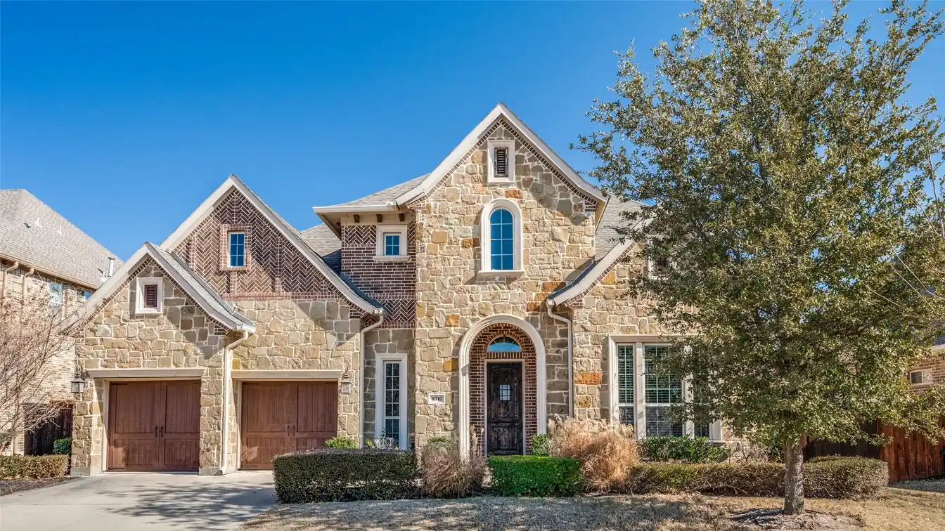 Two-story Elegance with Resort-style Community