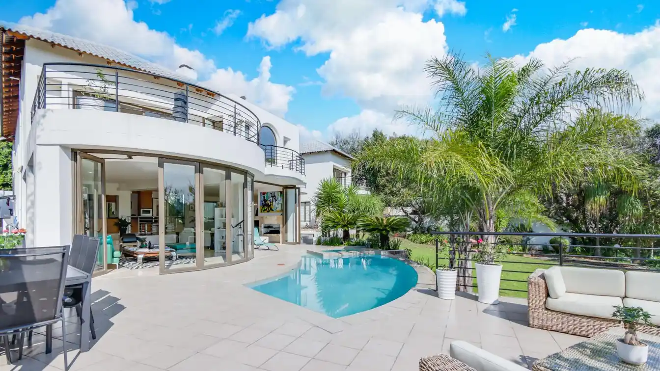 Exquisite Residence in the Prestigious Dainfern Valley