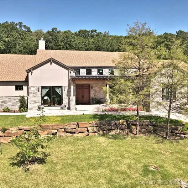 TRULY UNIQUE CUSTOM HOME