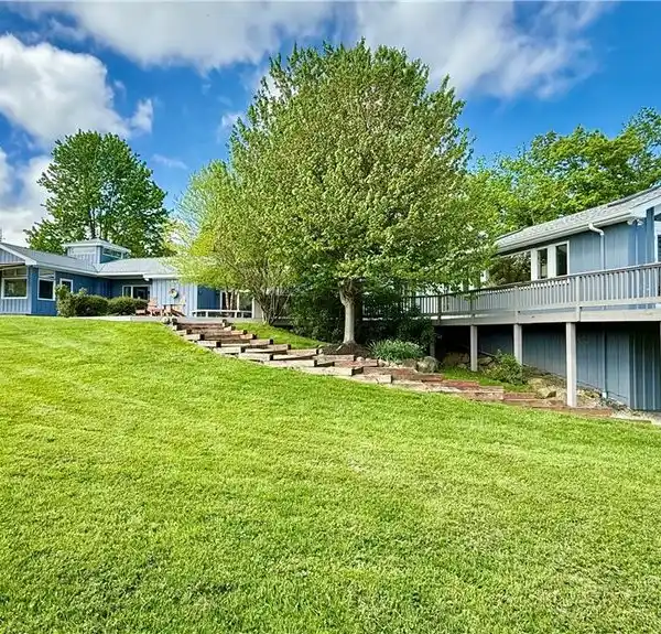 MAJESTIC 65-ACRE FARM RETREAT NEAR LAKE ERIE