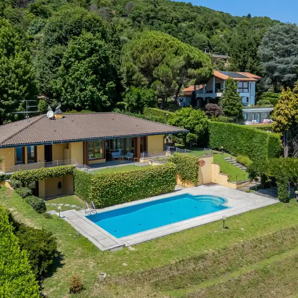 LAKE MAGGIORE VILLA WITH BREATHTAKING PANORAMIC VIEWS