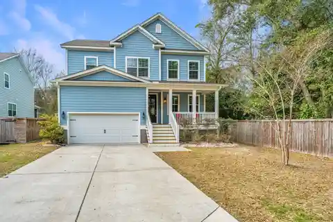 Stunning Home Minutes from Folly Beach