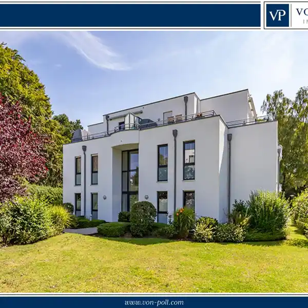 LIGHT-FILLED APARATMENT WITH WRAPAROUND ROOF TERRACE