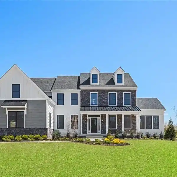 MODERN FARMHOUSE GRACE ON EXPANSIVE CORNER LOT