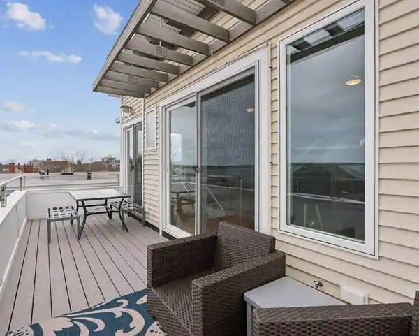 EXCEPTIONAL EAST END PENTHOUSE CONDO