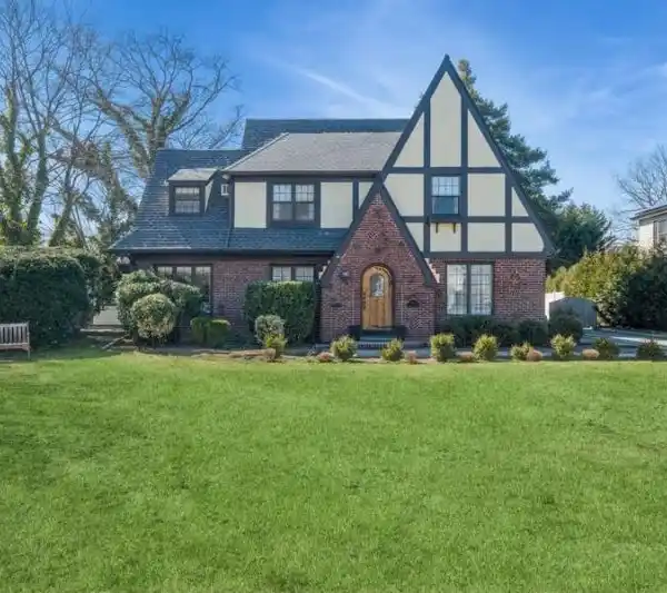 CATHEDRAL GARDENS STATELY TUDOR STYLE HOME