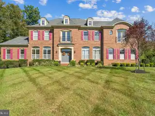 Craftmark Estate with Grand Entertaining Spaces