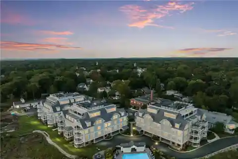 Elegance and Comfort in a Desirable Community