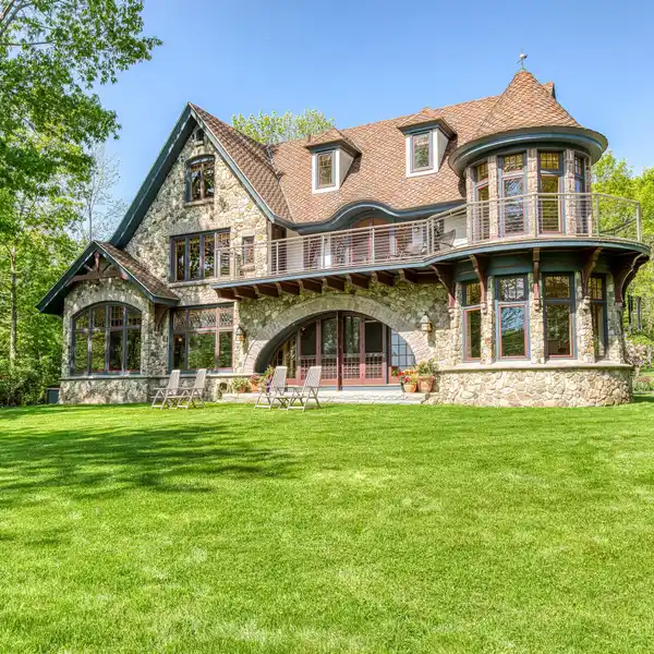 ENCHANTING RETREAT ON COVETED CHEBEAGUE ISLAND