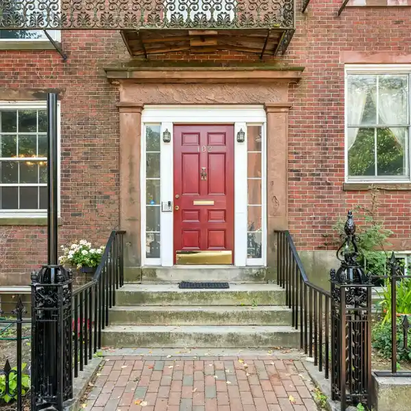 METICULOUSLY RENOVATED CIRCA 1834 HOME